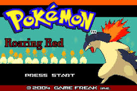Pantalla de inicio del Rojo-Fuego donde pone el título Roaring Red a lo cutre y cambia el Charizard por un Typlosion